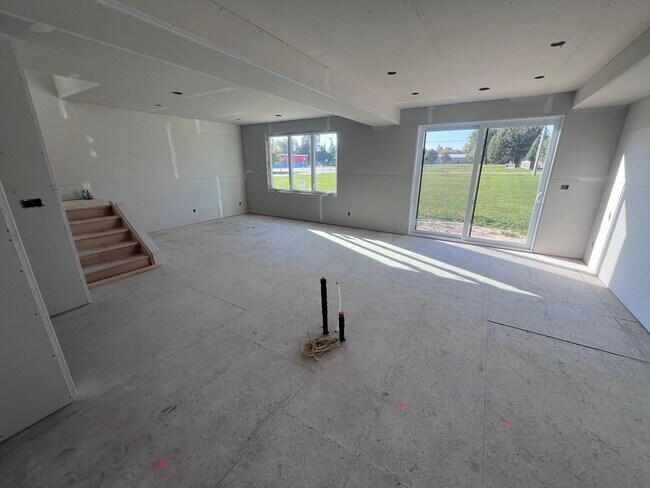 Open kitchen/ living area - 85118 Ethel Line Unit 790