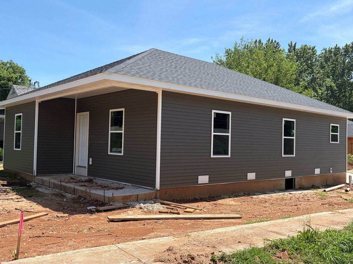 Pre-Leasing!!!! - Pre-Leasing!!!!