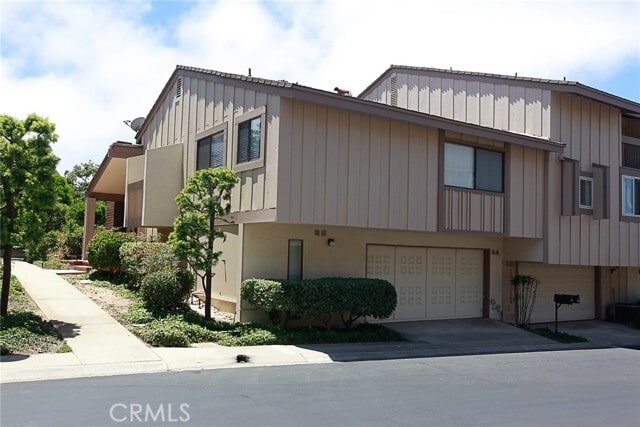 Building Photo - 28209 Ridgepoint Ct