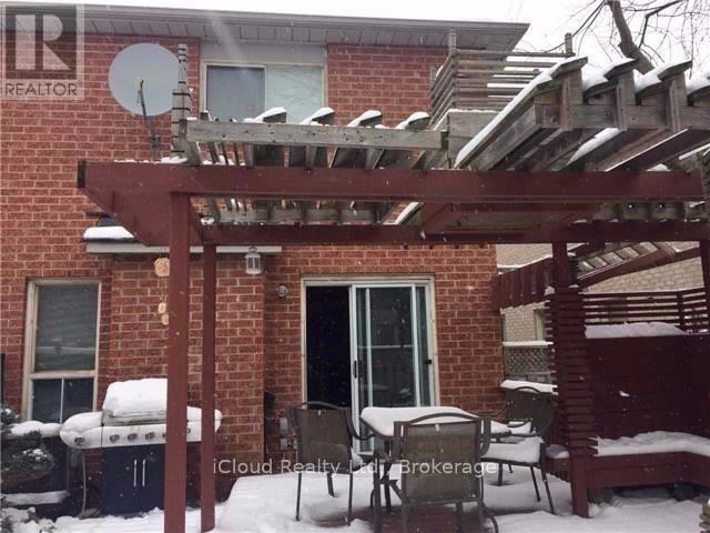 Photo - 5484 Richmeadow Mews