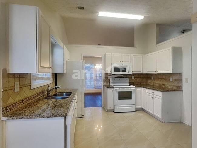 Photo - 951 Garden Oak Ct