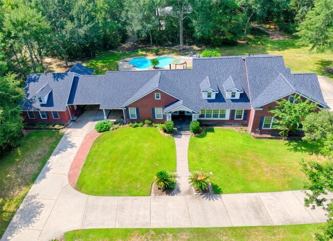 Building Photo - 11492 Majestic Dr