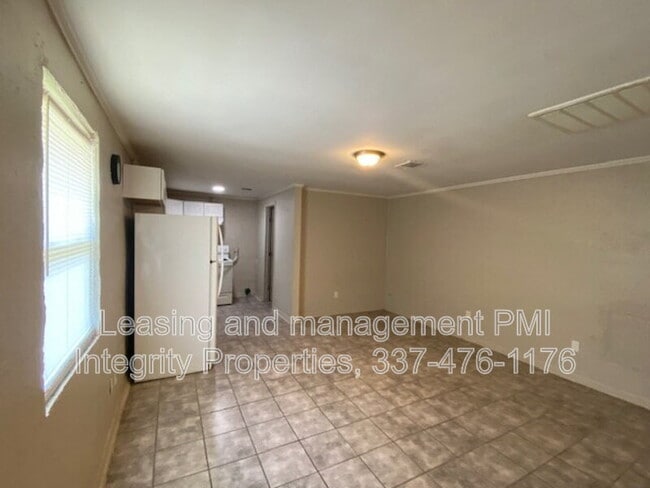 Photo - 318 Auburn Dr Unit Apt A