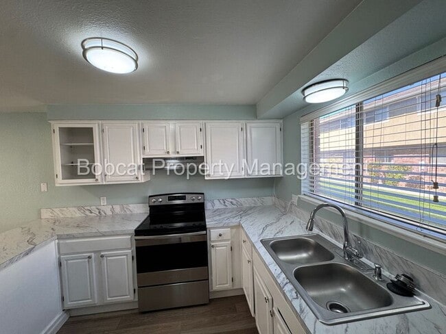 Photo - 1330 Ashby Ct