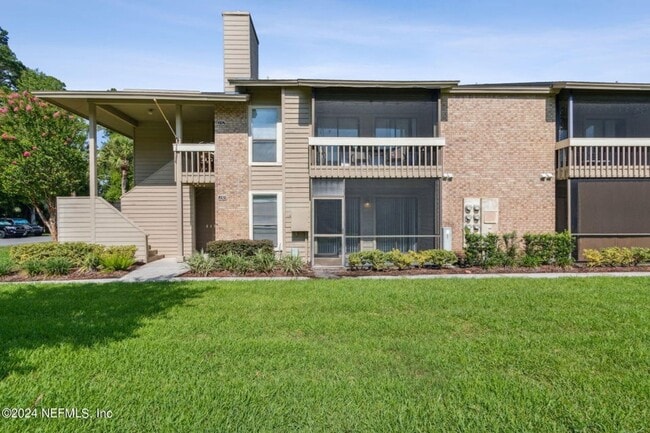 Renovated Condo in a Convenient Location! - Renovated Condo in a Convenient Location!