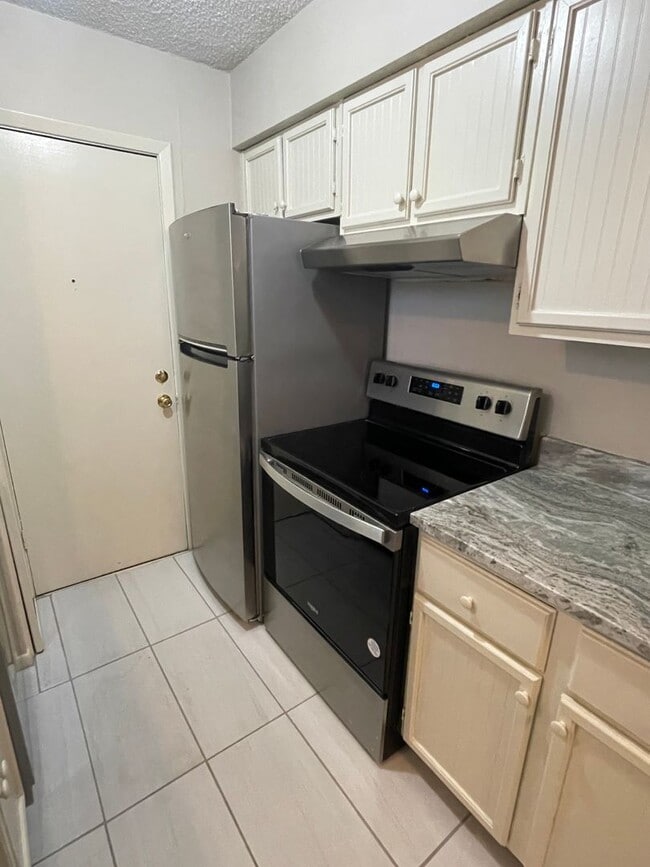 Photo - 2BD/2BA Condo located on the Germantown/Memphis Line!