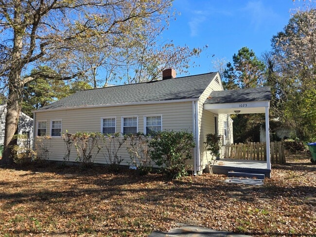 Photo - 1025 Bradley Ln