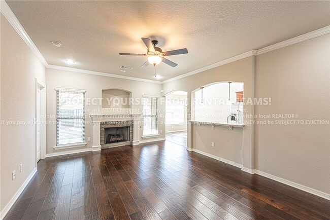 Building Photo - 120 Sullivans Wy