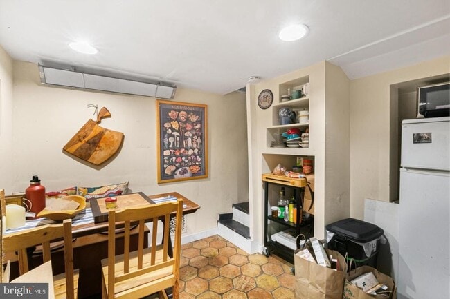 Photo - 214 Monroe St Unit REAR