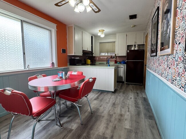 Photo - 1432 Ramada Dr