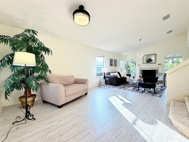 Photo - 9802 Copper Creek Dr