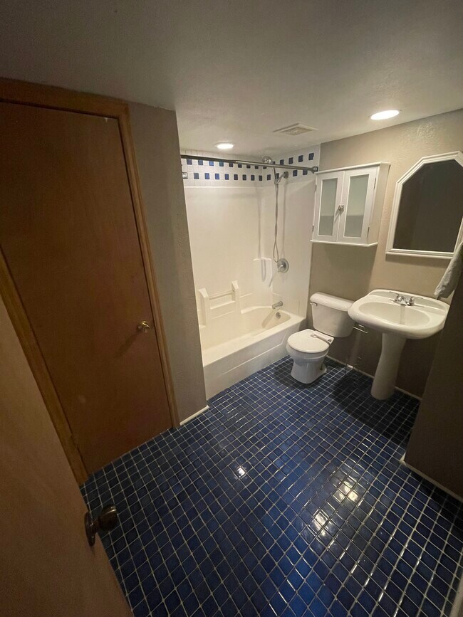 6193 166th St Townhome Townhome Rental in Chippewa Falls WI