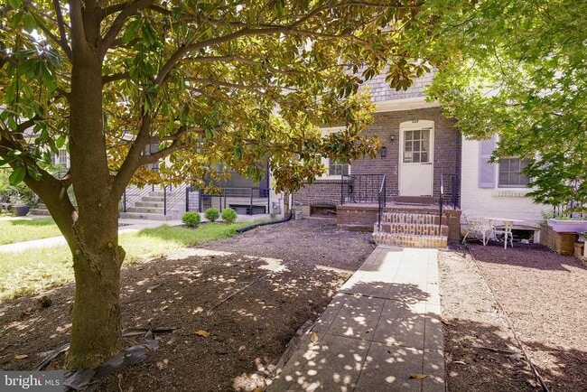 Photo - 3624 S St NW