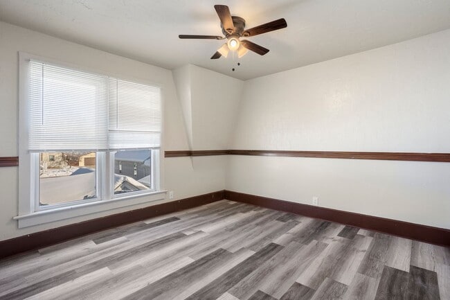 Photo - 811 12th Ave Unit 811 12th Ave - Upper