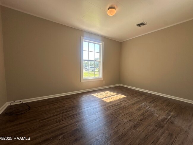 Photo - 1037 Erika Ln