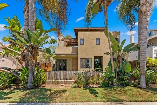 Building Photo - 4870 Santa Cruz Ave Unit 4870 Santa Cruz Ave #1 Rental