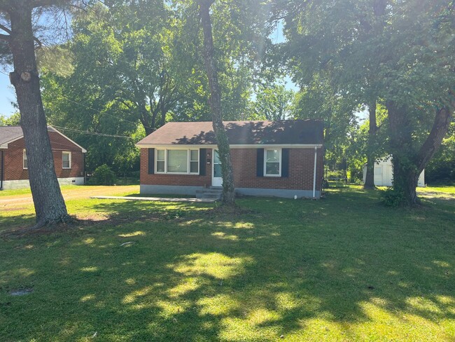 Photo - 3204 Donald Dr