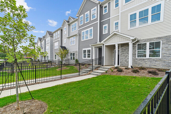 Westmont Village - Westmont Village Townhomes