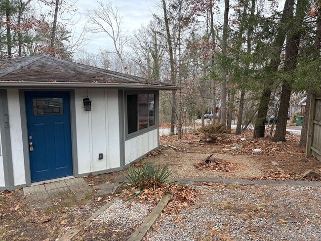 Photo - Cozy 1BR/1BA near  Biltmore Village – Pets Welcome