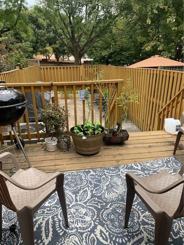 Photo - 748 McHenry St