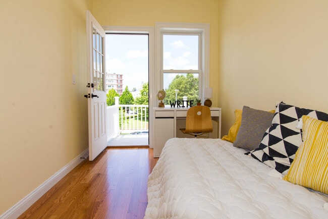 *Pictures are representative samples of the advertised unit. In some cases, the actual units you tou - 624 Cambridge St Apartments Unit 2