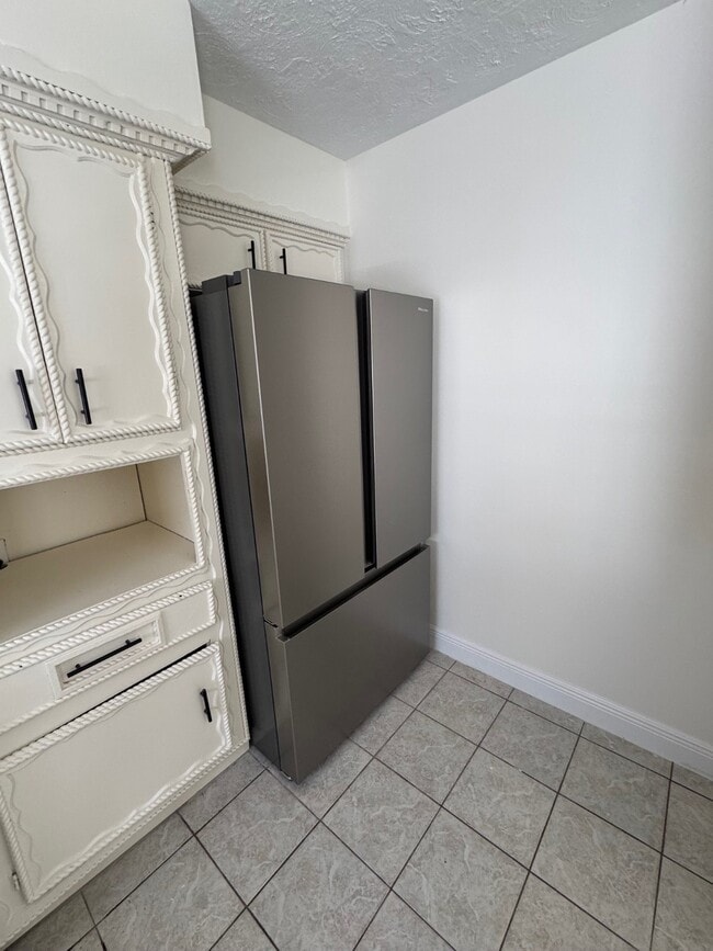 Photo - 10134 Kirkglen Dr