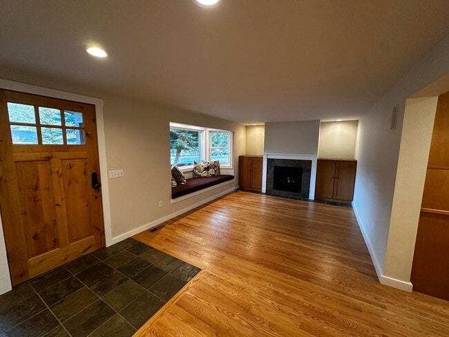 Photo - 4 Bed, 3 Bath Home in Hailey, Idaho with Beautiful Mountain Views