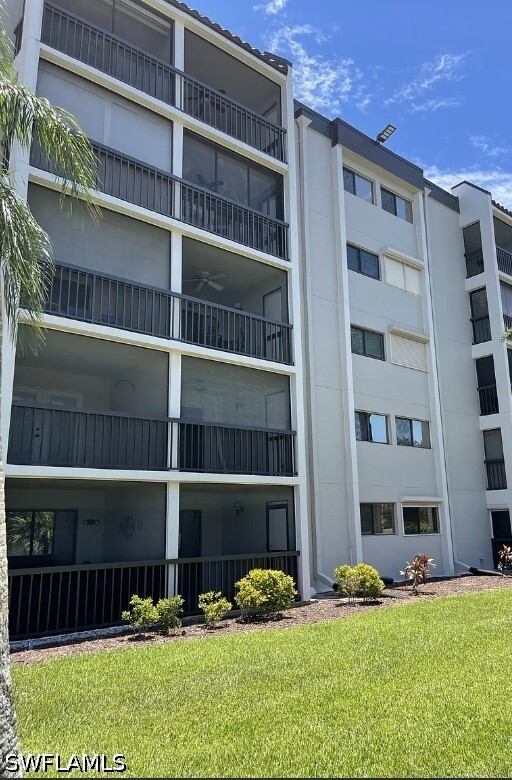 Building Photo - 2121 Collier Ave Unit 215