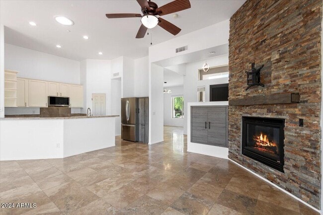 Photo - 11318 E White Feather Ln