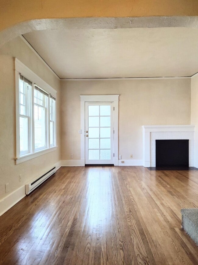 Entrada de la sala de estar - 1308 E 19th Ave