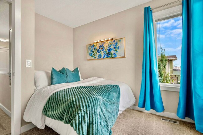 Photo - 142 Seton Passage SE Unit ID1303230P