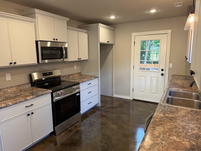 Photo - 1407 Crescent Bentonville Crescent