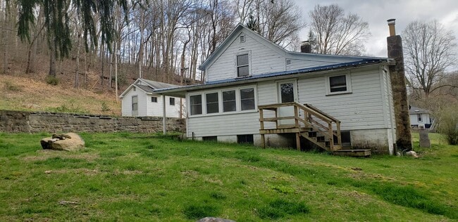 Photo - 2 Bedroom 1 Bath House -- outside of town -- Available 08/05/2026