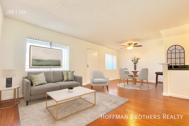 Building Photo - 5011 Monte Vista St Unit 205