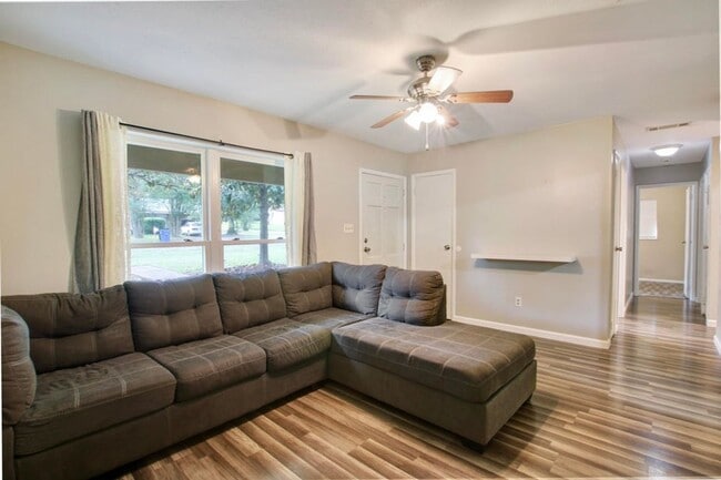 Photo - 1201 S. Tenth Street