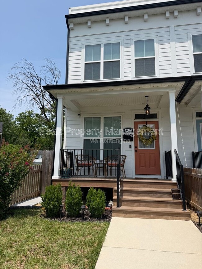 Photo - 3204 Delaware Ave