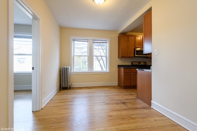 Photo - 3808 W Irving Park Rd Unit 12