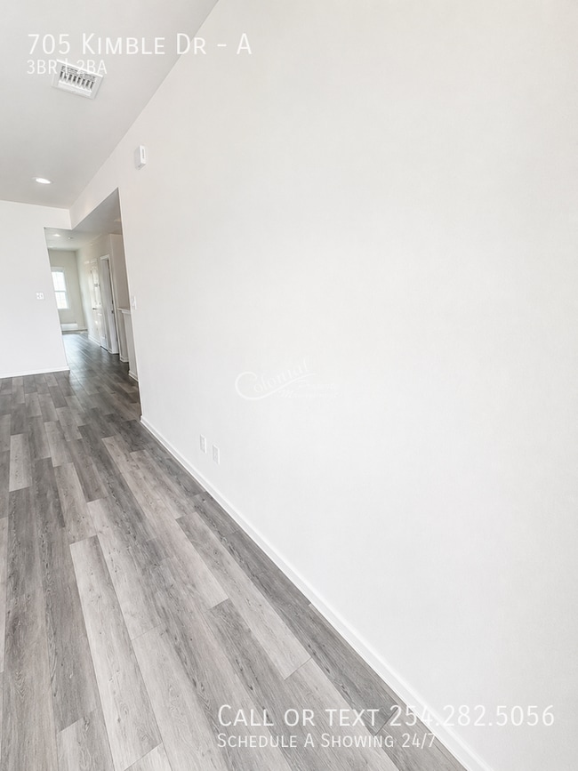 Photo - 705 Kimble Dr
