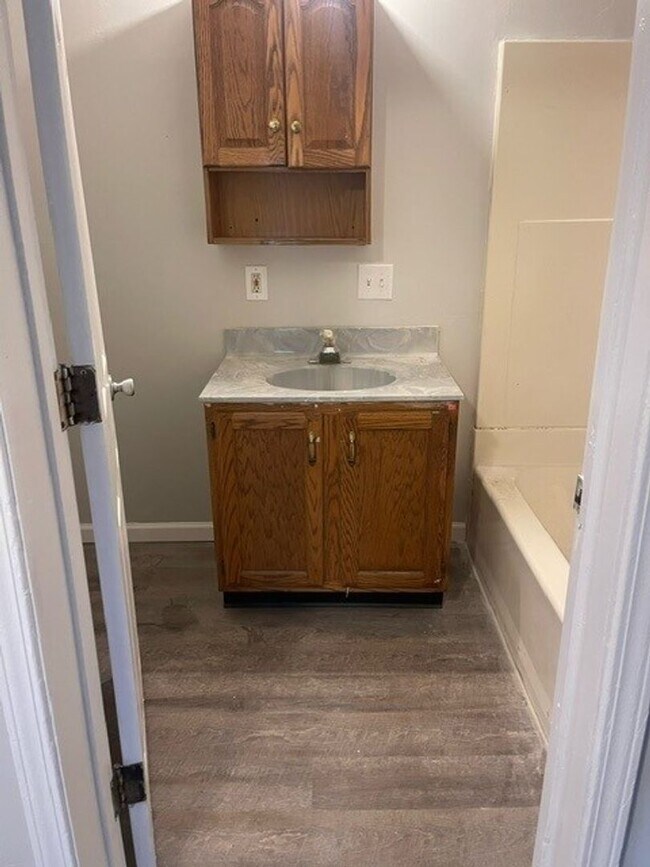 Photo - 2 Bedroom 1 Bathroom in Elsberry, MO