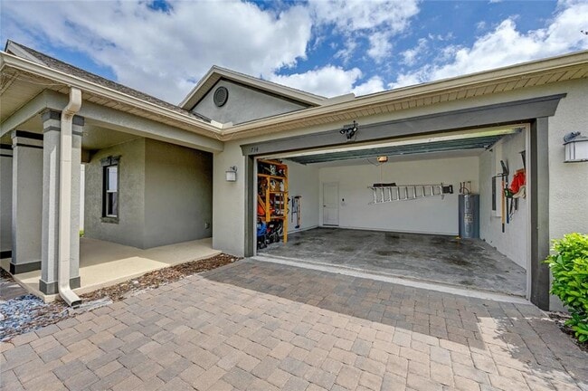 Photo - 1734 Black Maple Pl