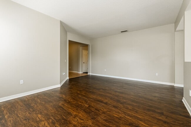 Photo - 419 Janice Kay Pl