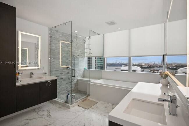 Photo - 851 NE 1st Ave Condo Unit 1711