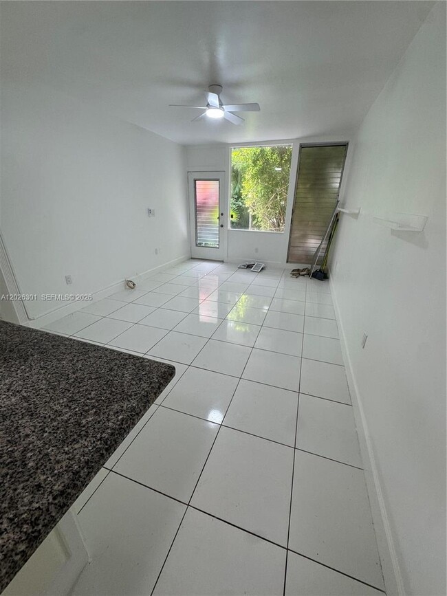 Photo - 10281 E Bay Harbor Dr Unit A3