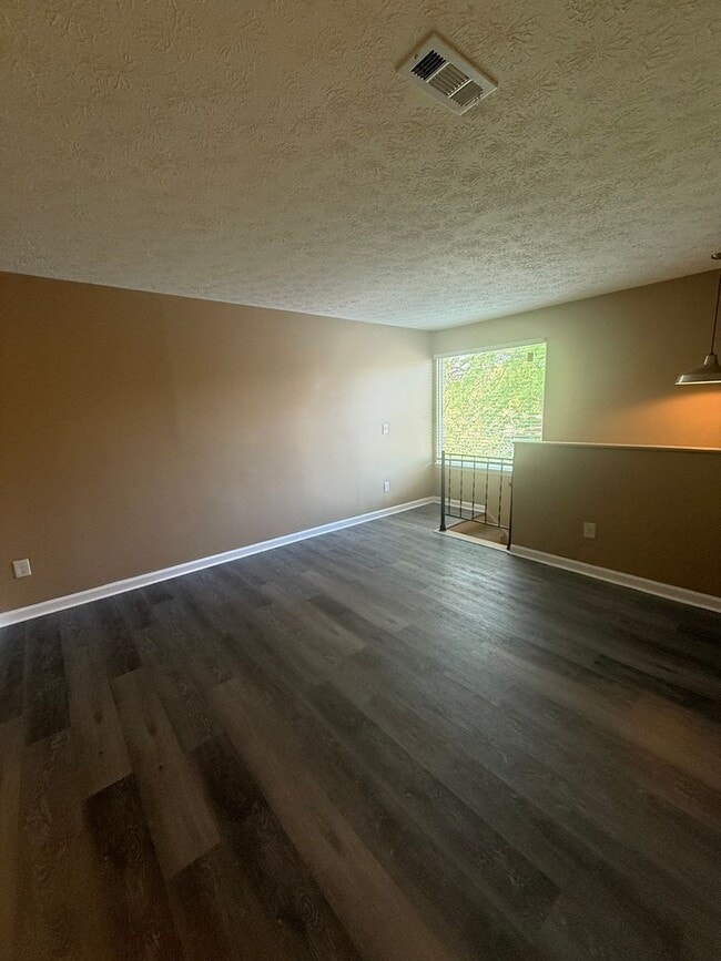 Photo - 6631 Gracely Dr Unit 2