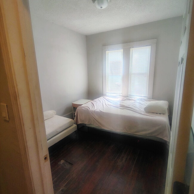 Photo - Room in Duplex on Centre St