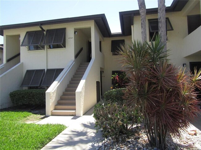 Building Photo - 4516 Longwater Chase Unit 29 Rental