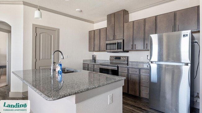 Photo - 12500 Shadowglen Trce Unit 10205