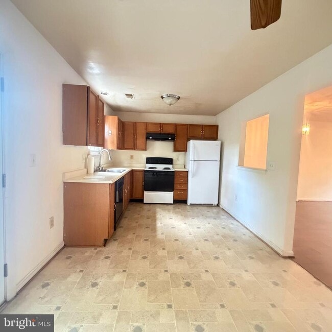 Photo - 7212 Lost Spring Ct