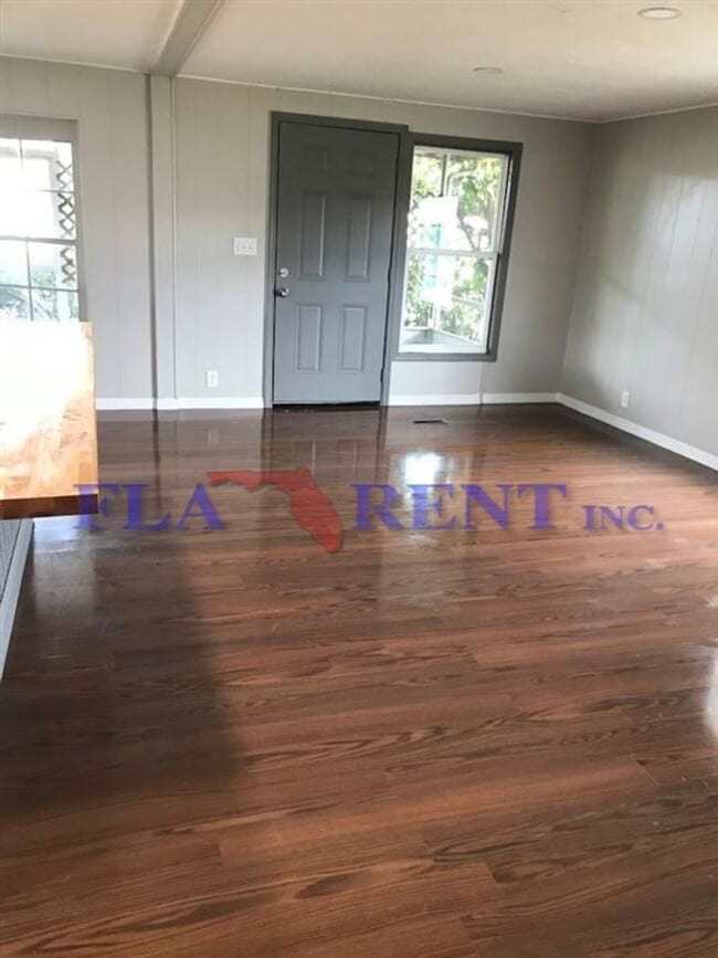 Photo - 2/2 FOR RENT SOUTHEAST ORLANDO NEAR AIRPORT