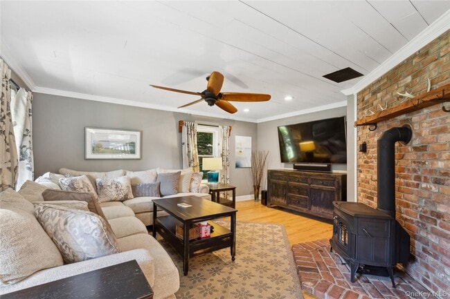 Photo - 105 Ole Jule Ln